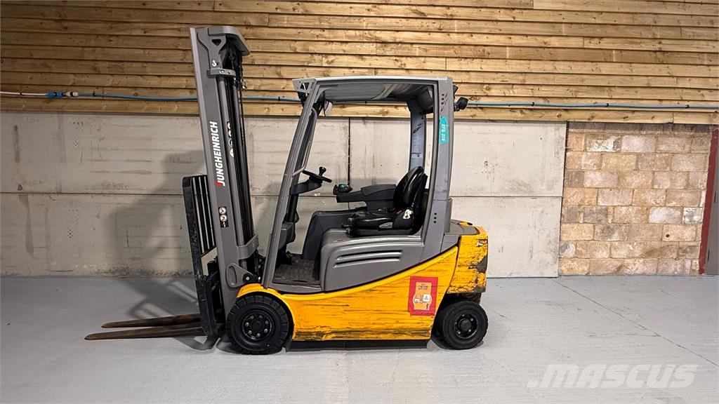 Jungheinrich EFG316 Electric forklifts