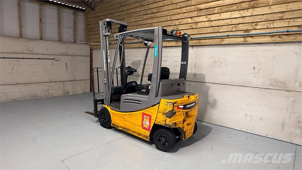 Jungheinrich EFG316 Electric forklifts