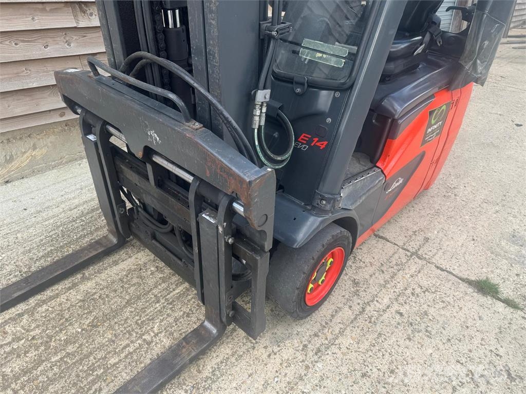 Linde E14-02 Akumulátorové vozíky