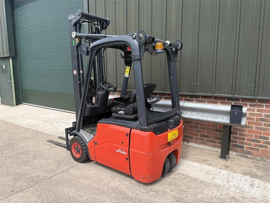 Linde E16C-01 Akumulátorové vozíky