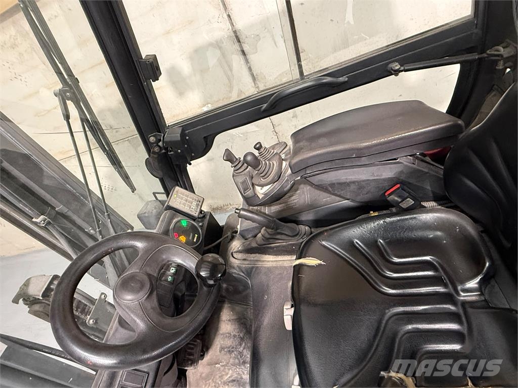 Linde E16P-02 Akumulátorové vozíky