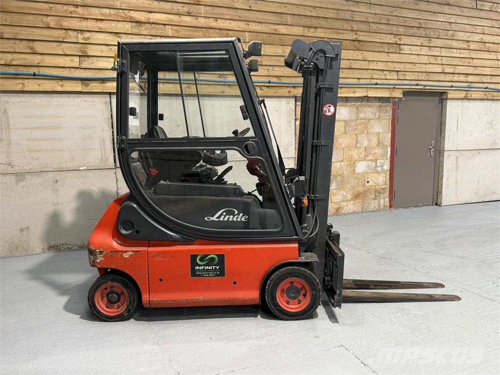 Linde E16P-02 Akumulátorové vozíky