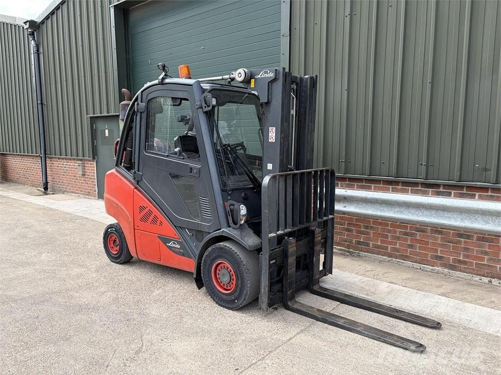 Linde H35T-02 Περονοφόρα ανυψωτικά κλαρκ με φυσικό αέριο LPG