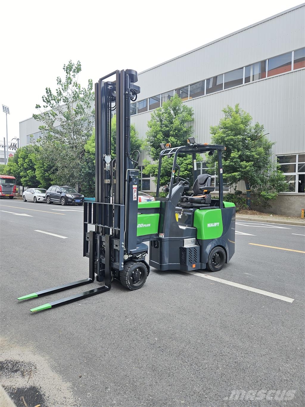 NaLift NL15 Articulated Forklift Sähkötrukit