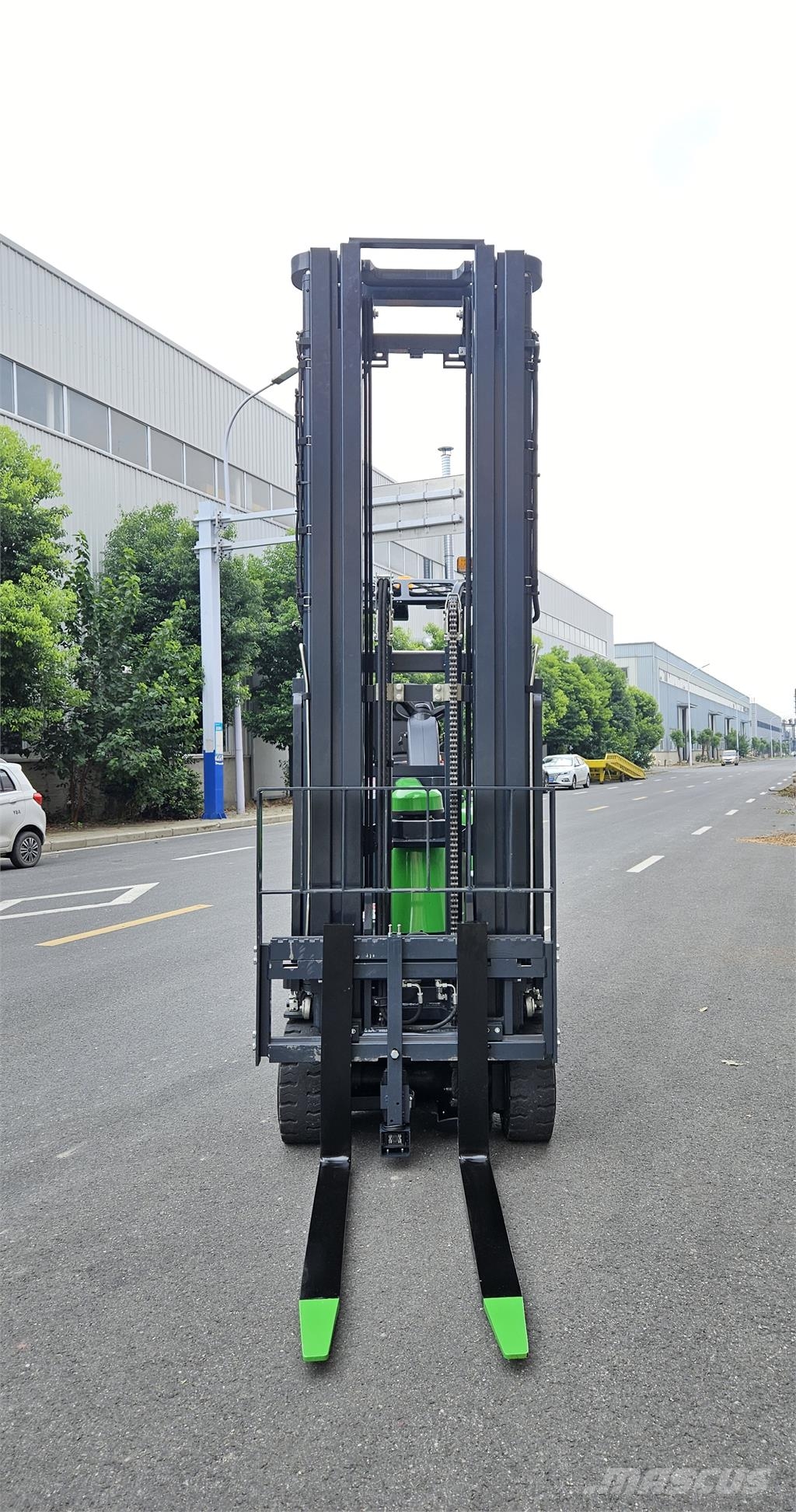 NaLift NL15 Articulated Forklift Sähkötrukit