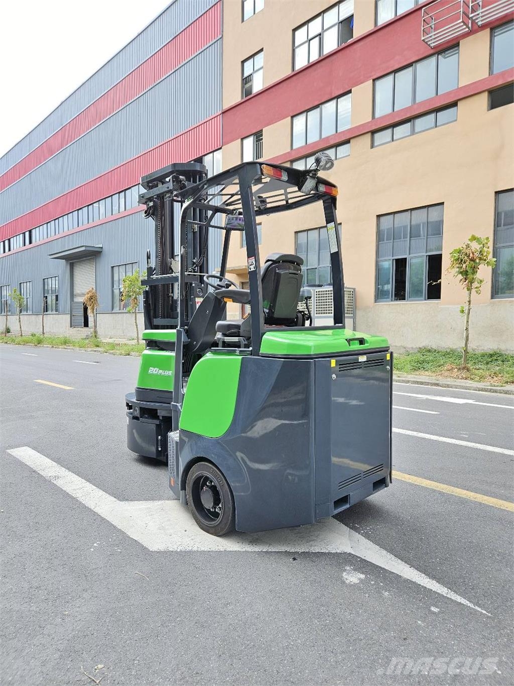 NaLift NL15 Articulated Forklift Sähkötrukit