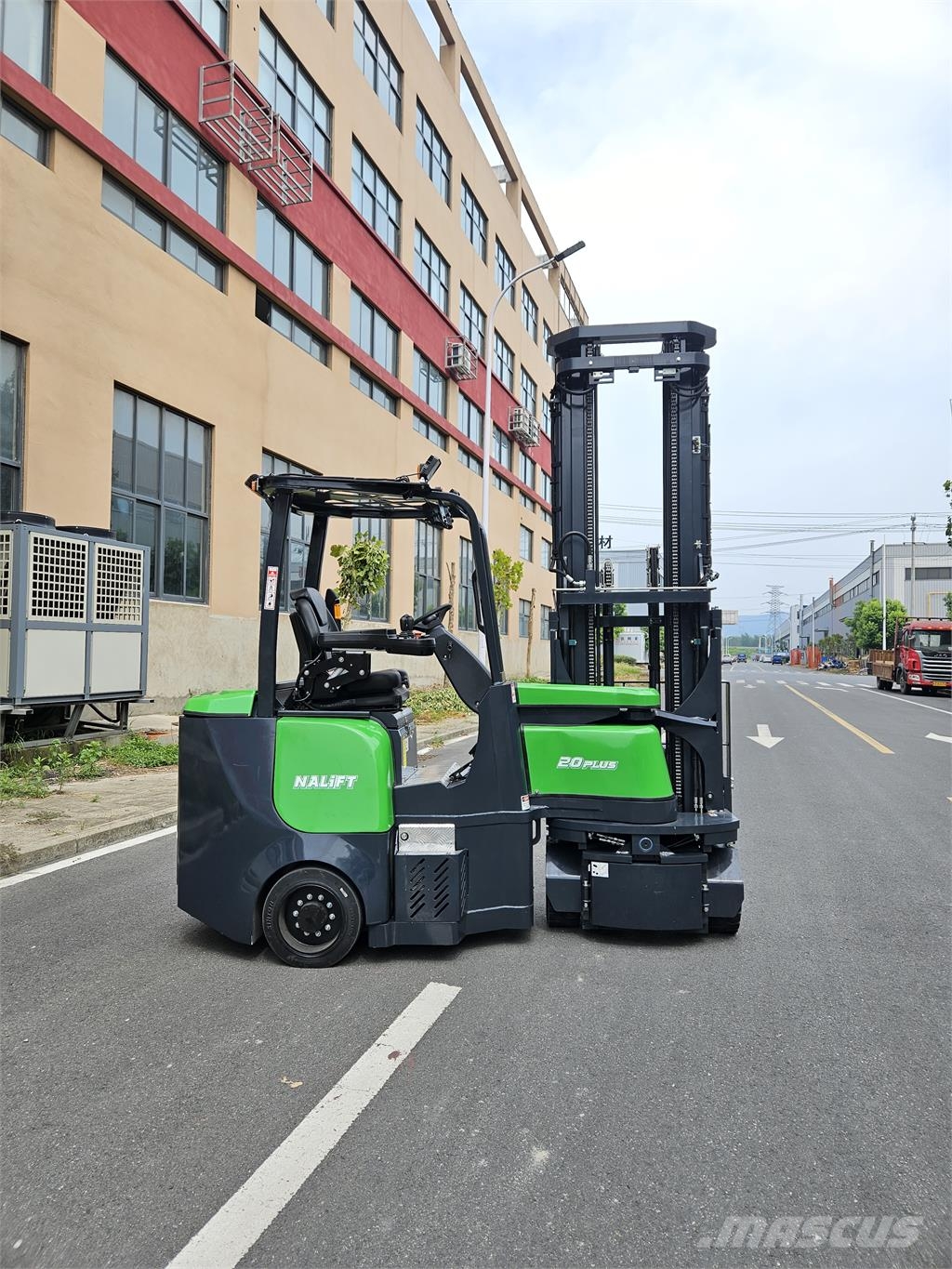 NaLift NL15 Articulated Forklift Sähkötrukit
