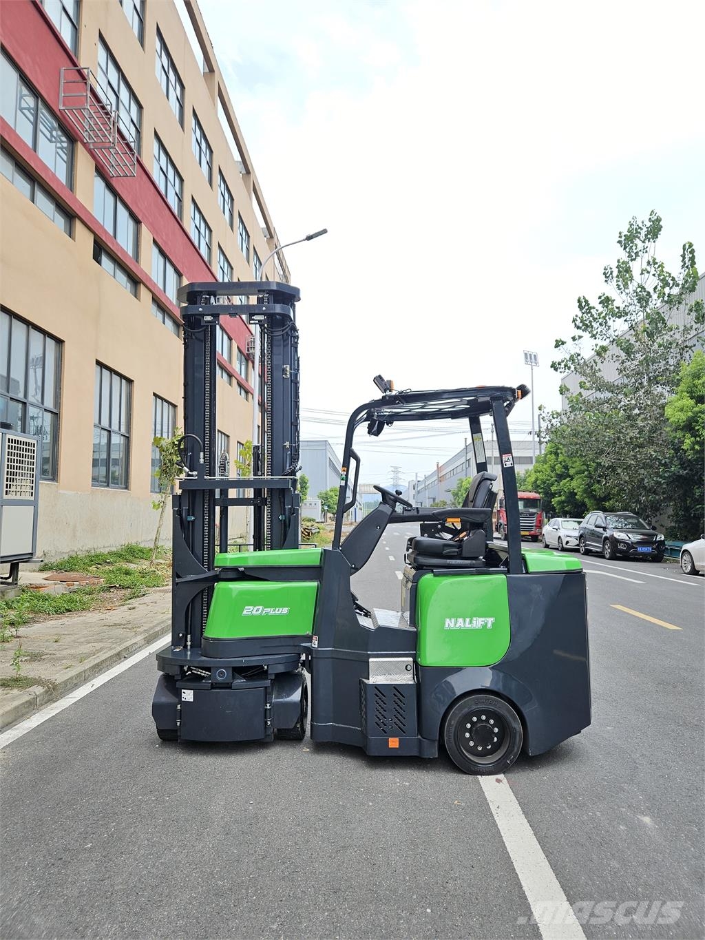 NaLift NL15 Articulated Forklift Sähkötrukit