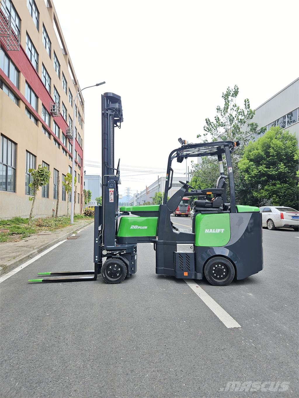 NaLift NL15 Articulated Forklift Sähkötrukit
