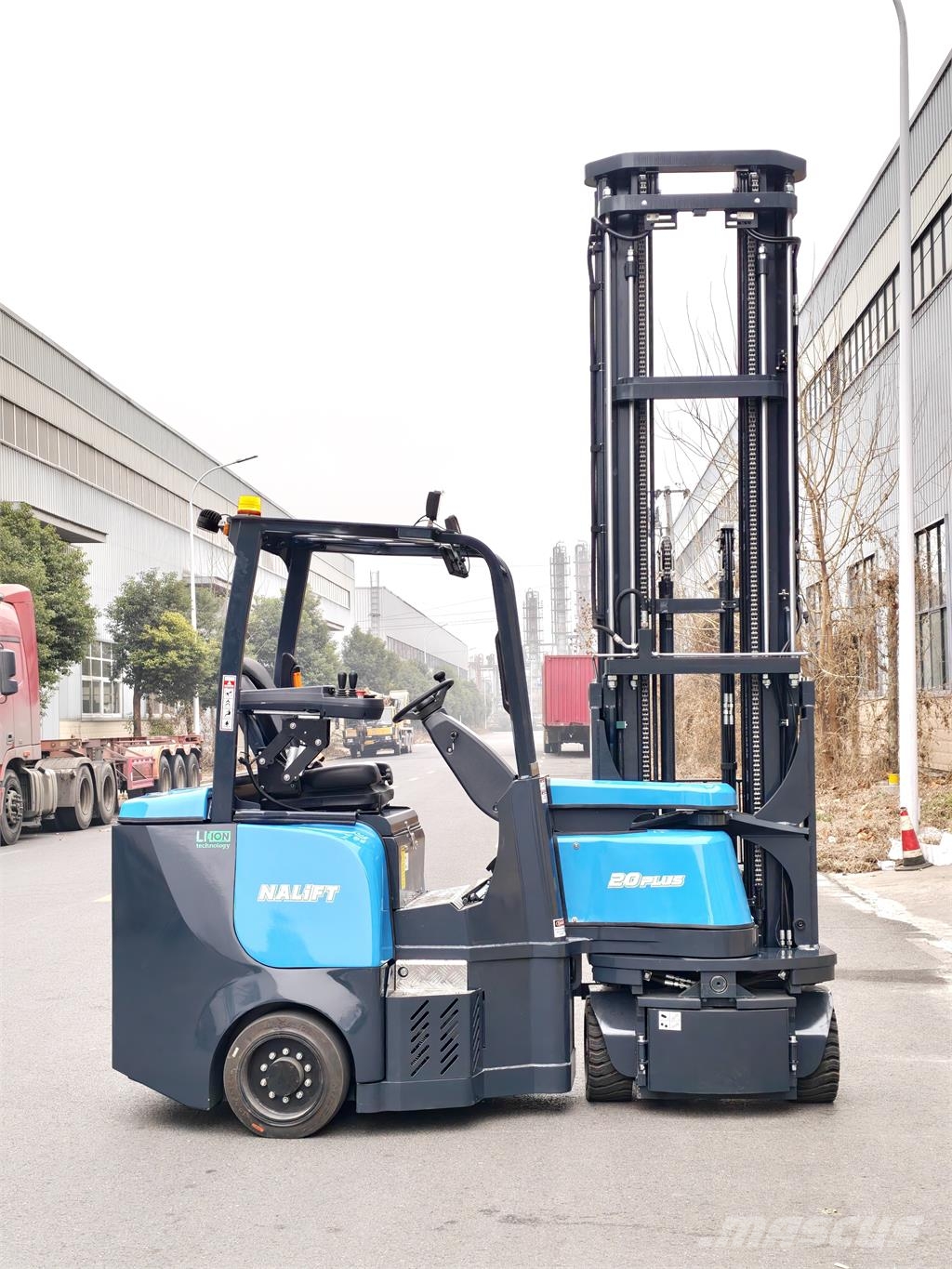 NaLift NL25 Articulated Forklift Sähkötrukit