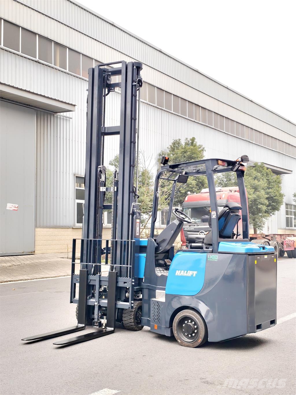 NaLift NL25 Articulated Forklift Sähkötrukit
