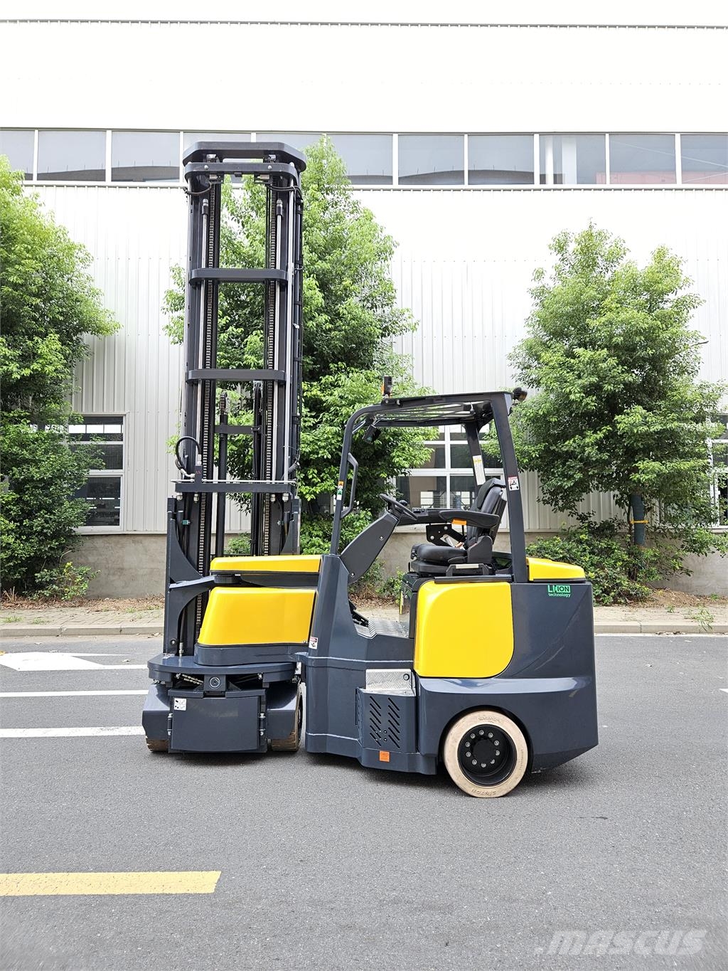 NaLift NL30 Articulated Forklift Sähkötrukit