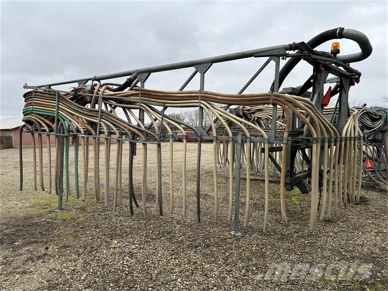 AP 24mtr slæbeslangebom m/2 fordeler Tonne à lisier