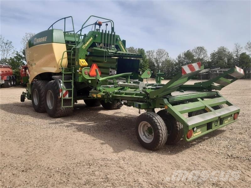 Krone Big Pack 1290 HDP II XC m. Balecollect 1230 Kanttipaalaimet