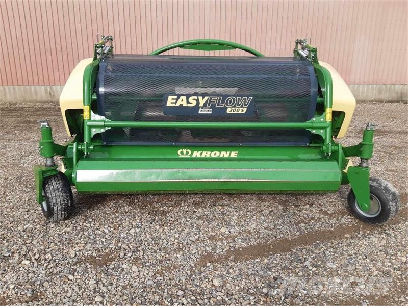 Krone EasyFlow 300S 牧草機械用アクセサリー
