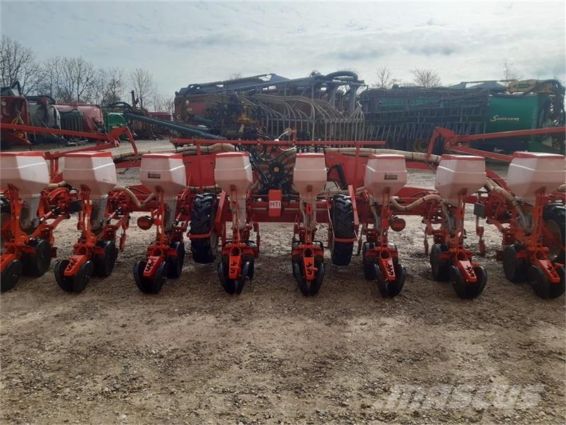 Maschio Gaspardo Manta XL 12 rk Mechanické sejačky