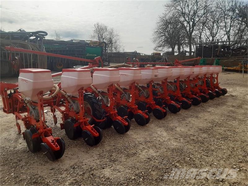 Maschio Gaspardo Manta XL 12 rk Mechanické sejačky