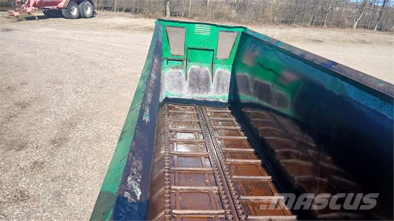 Samson SPE-24 Trosilniki gnoja