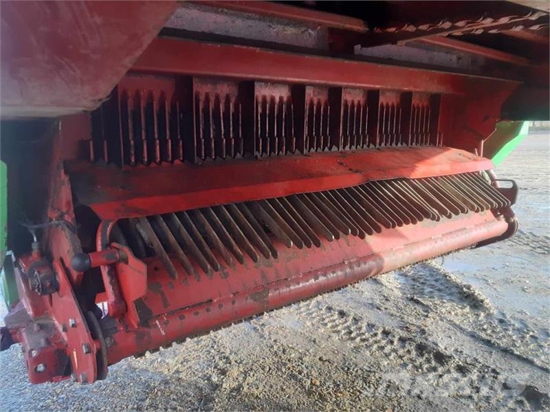 Strautmann Giga Vitesse CFS 4401 مقطورات للأغراض العامة