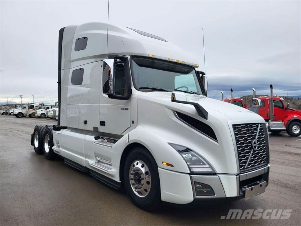 Volvo VNL 760 Camiones con chasís y cabina