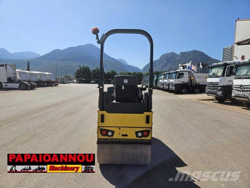 Bomag BW 100 AD-5 Tek tamburlu silindirler