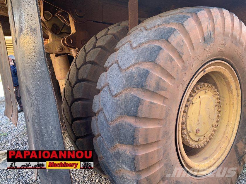 CAT 773B Твърди самосвали