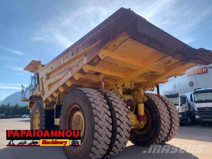 Komatsu HD785-5 Rigid dump trucks