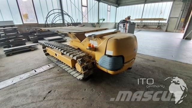 Komatsu CT60 Raupentransporter عربات نقل قلابة للمواقع