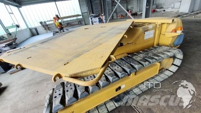 Komatsu CT60 Raupentransporter عربات نقل قلابة للمواقع
