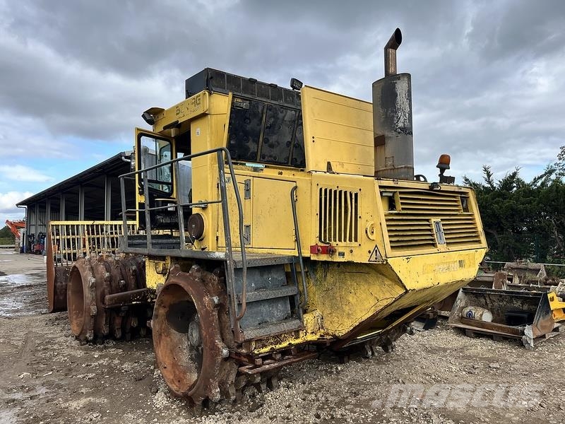 Bomag BC772 RB-2 Landfill Compactor Porinių būgnų volai