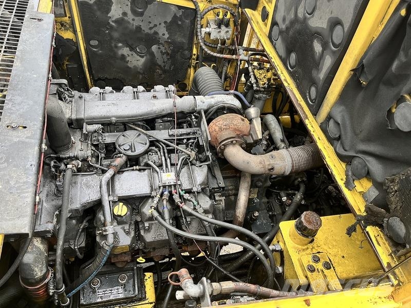 Bomag BC772 RB-2 Landfill Compactor Porinių būgnų volai