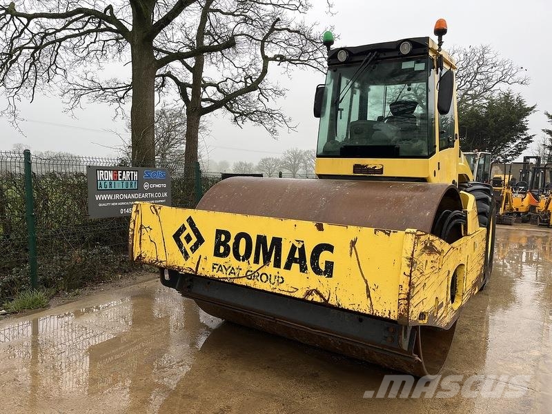 Bomag BW216 DH-4 i Roller Valjci sa duplim bubnjem