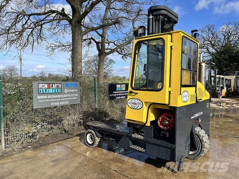 Combilift C4000 Side Loader Forklift Dīzeļa autoiekrāvēji