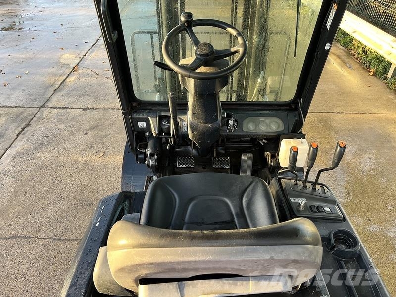 Doosan D30S-5 Forklfit Empilhadores Diesel