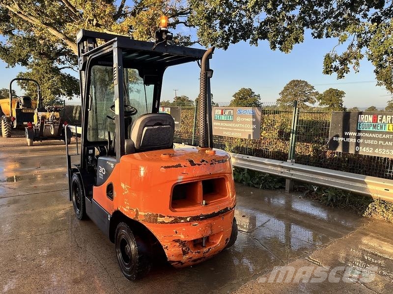 Doosan D30S-5 Forklfit Empilhadores Diesel