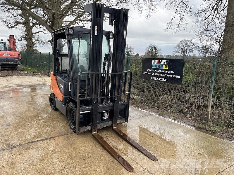 Doosan D30S-5 Forklift Πετρελαιοκίνητα Κλαρκ