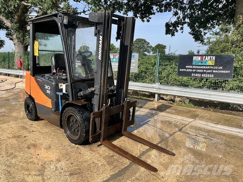 Doosan D30S-5 Forklift Gaffeltrucks - andre