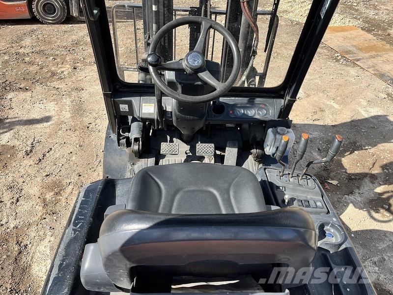 Doosan D30S-5 Forklift Dizelski viličari