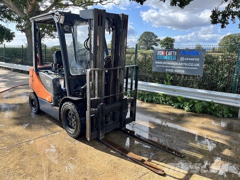 Doosan D30S-5 Forklift Dizelski viličari
