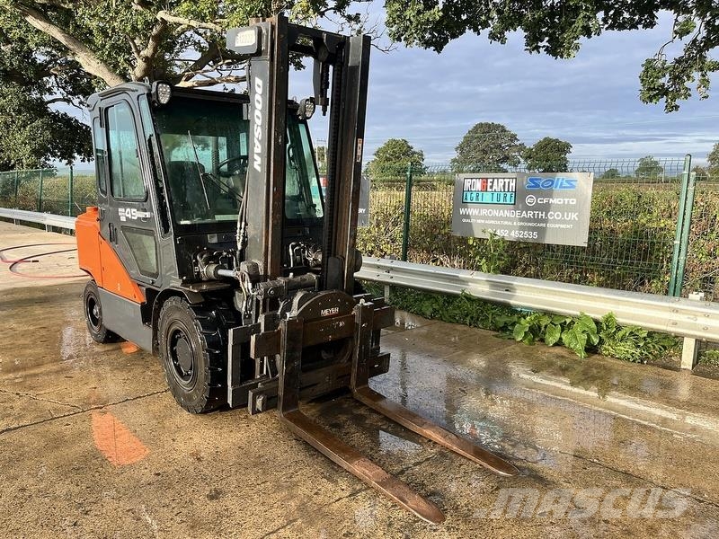 Doosan D45SC-7 Forklift Diesel forklifts