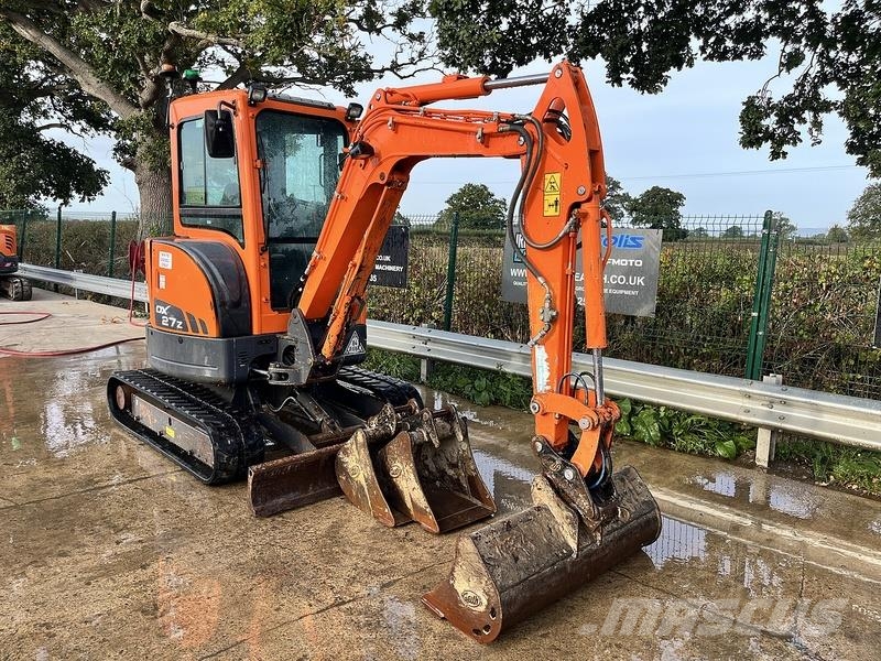 Doosan DX27Z Excavator Gravemaskiner på larvebånd