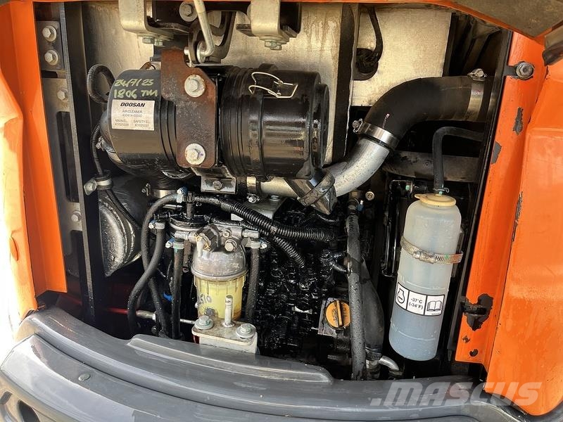 Doosan DX27Z Excavator Pelle sur chenilles