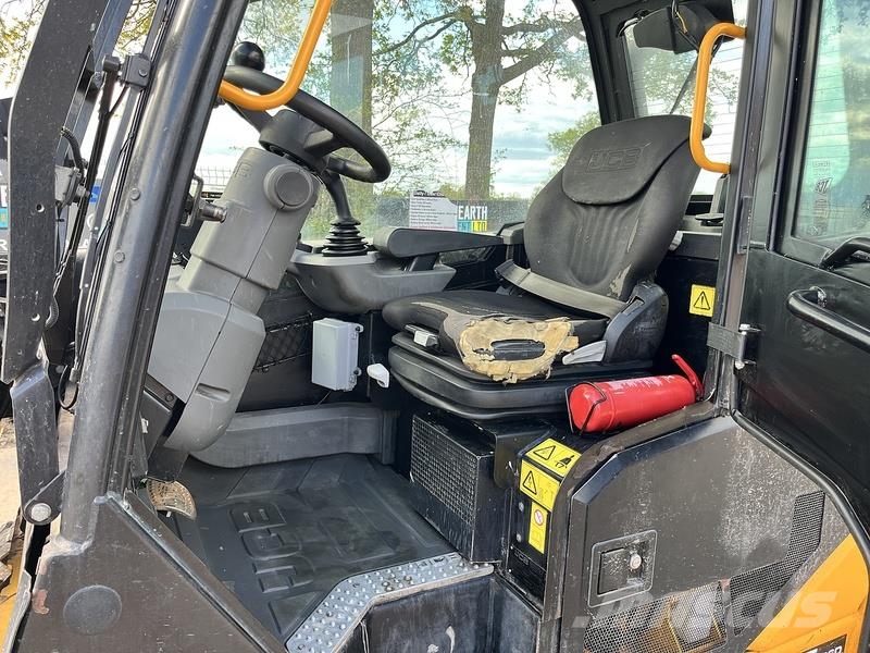 JCB 35-26D 4WD Wastemaster Teletruk Telescopic handlers