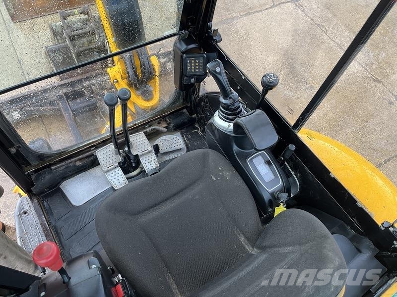 JCB 8026 CTS Excavator Excavadoras sobre orugas