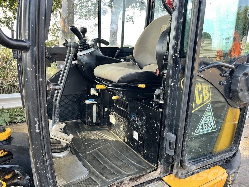 JCB 8026 CTS Excavator Bageri gusjeničari