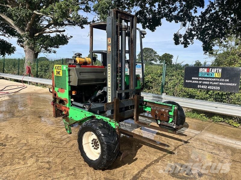 Moffett M2403W Truck-Mounted Forklift Diesel forklifts