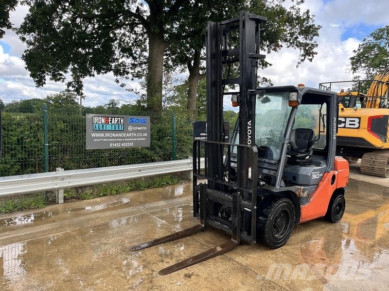 Toyota 02-8FDF30 Forklift Πετρελαιοκίνητα Κλαρκ