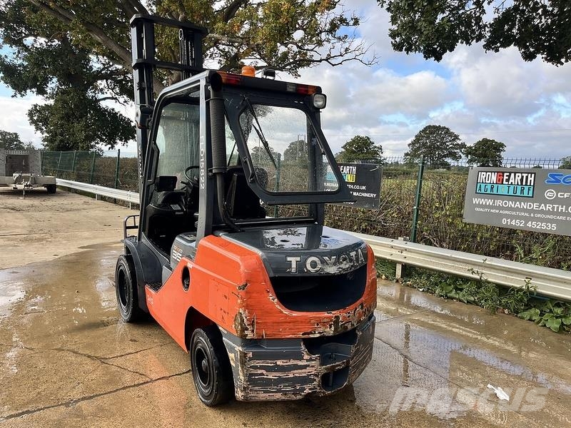 Toyota 02-8FDJF35 Forklift Diesel forklifts