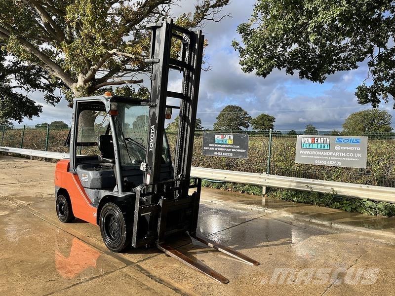 Toyota 02-8FDJF35 Forklift Diesel forklifts