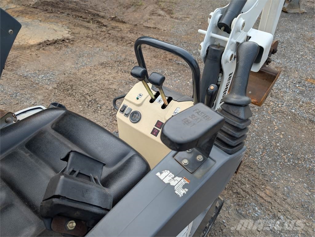 Bobcat 418 大型油圧ショベル12t以上(パワーショベル・ユンボ)